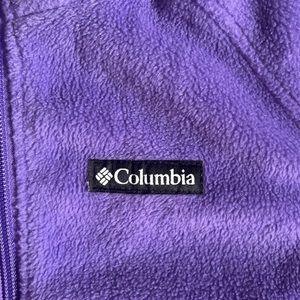 Purple sweet shirt from Columbia